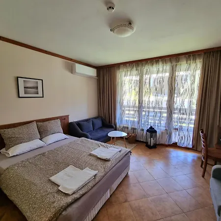 Pirin Deluxe 班斯科