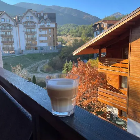 Pirin Deluxe Апартамент Банско